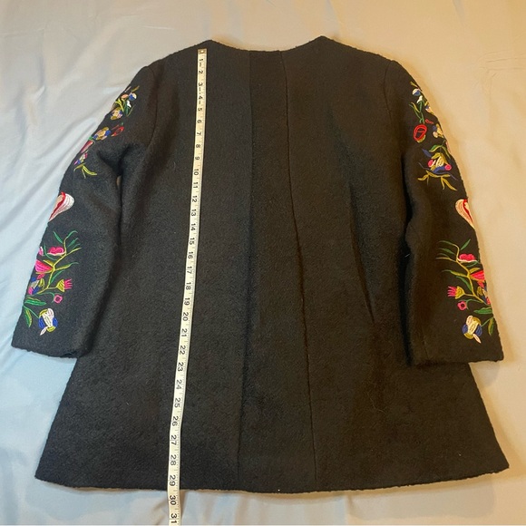 Elegant Vintage Embroidered Floral Black Jacket. 
Size XL - Picture 3 of 15
